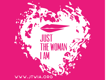 Immagine su sfondo rosa fuxsia con un cuore bianco, non perfettamente definito, al cui interno vi è la scritta Just the woman I am
